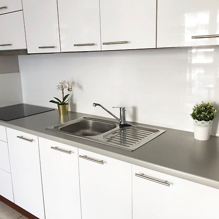 Al Krakowska 291A By Homeprime Varsovia Exterior foto